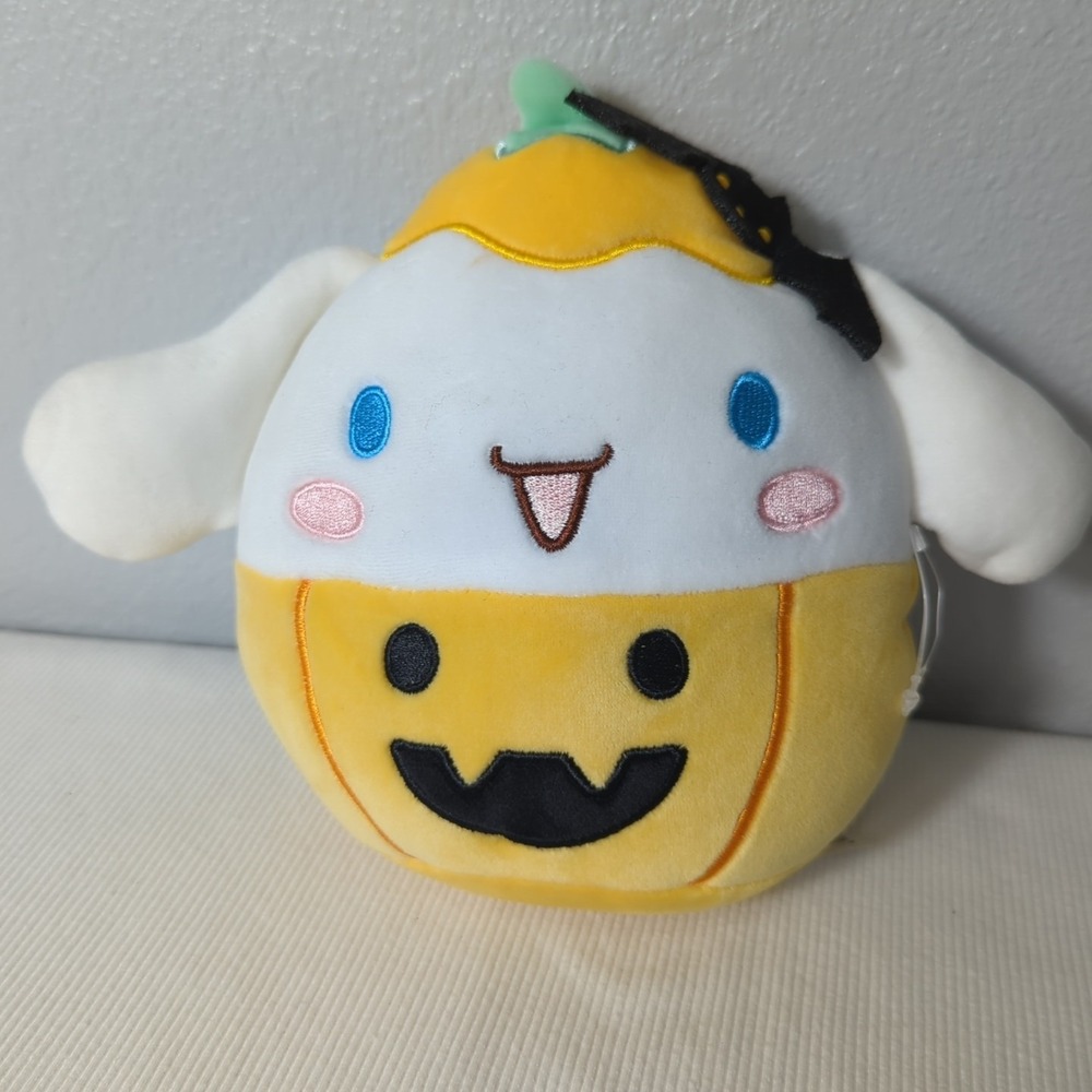 Squishmallows CINNAMOROLL Hello Kitty & Friends Halloween‎ Stuffed Animal 8"